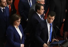 Правителството оставя високите пенсии на инфлацията за да пришпори отново