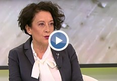 Когато президентът атакува правителството отслабва позициите на България Това не