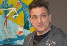 За мен родината е мястото където се чувстваш добре а не където си роден казва