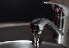 Изправи се БГ алармира за шоково увеличение цената на водата