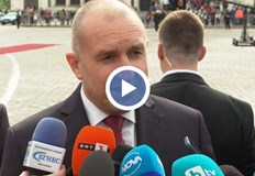 По българските улици трябва да се веят български знамена настоя