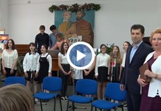 Министър председателят Петков честити Деня на светите братя Кирил и Методий