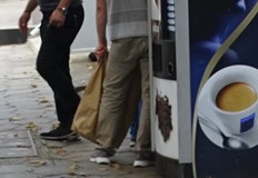 Във Второ РУ разследват кражба от кафеавтомат в РусеНа 16