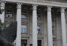 Кандидат студентите в държавните висши училища плащат средно 50 лв а