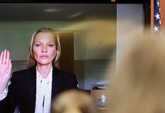 Британският модел Кейт Мос отхвърли съобщенията че бившият ѝ приятел