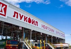 Има опасност бургаската петролна рафинерия Лукойл Нефтохим да спре да