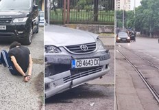 Шофьор блъсна кола не успя да вземе завоя и блъсна