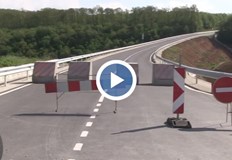 Дългоочакваният ремонт на пътя Русе Кубрат зарадва за кратко шофьорите