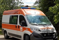 Момчето си играело по зид в ромска махала който рухнал