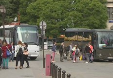 Част от бежанците настанени в хотели в Несебър и Слънчев