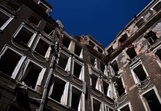 Те не само унищожават градовете ни и убиват жителите ни