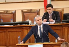 От Възраждане искат национален референдум за въвеждане не евротоПартията е