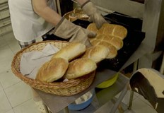 Производители прогнозират ново поскъпване на хляба след скока на горивата