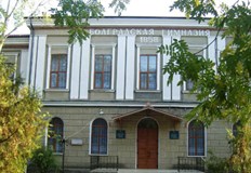 Много училищни приятелства продължават десетилетия след последния школски звънец Дни преди