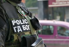 Мащабна спецакция се проведе в СливенНамерени са големи количества пари и