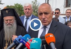 На въпрос трябва ли да има предсрочни парламентарни избори той