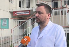 Д р Светослав Тодоров обясни че симптомите са повишаване на телесна температура
