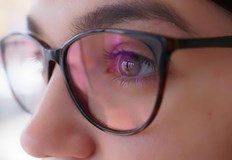 Програмиране на роботи бутикови облекла художествена керамика дрогерист програмиране на изкуствен