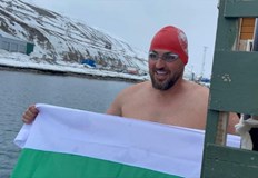 Легендата в маратонското плуване не даде шанс на 19 е си