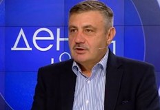 Все още има ученици които смятат че образованието не е