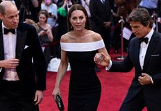 Том Круз влиза отново влиза в ролята на пилота от