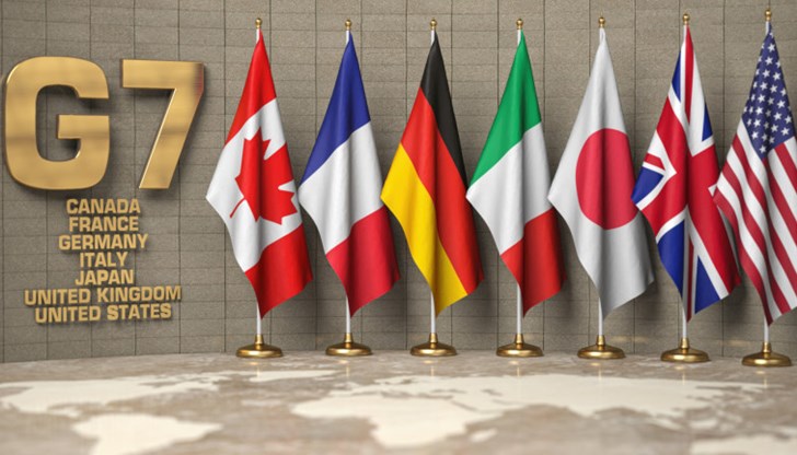 Лидерите на Великобритания, Канада, Франция, Германия, Италия, Япония и САЩ проведоха срещата си в деня, в който традиционно Европа чества победата над нацистка Германия във Втората световна война