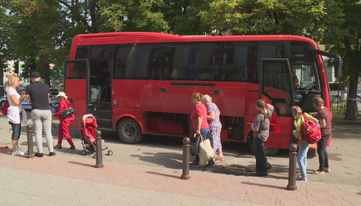 Част от украинските бежанци не желаят да бъдат преместени от морето, обясни председателят на Държавната агенция за бежанците