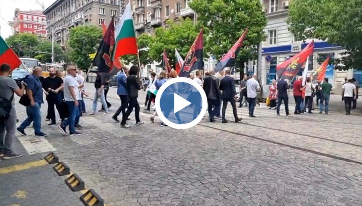 Спрете износа на евтина електроенергия и блокирайте Зелената сделка! Не обричайте българите на бедност!