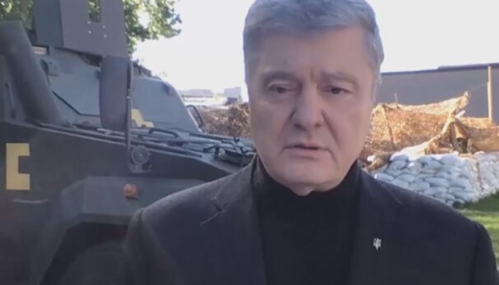 "България е наш приятел. Зная го, защото съм роден в Болград, който е столицата на българското малцинство в Украйна. И определено зная каква връзка има между нас", каза Порошенко "България е наш приятел. Зная го, защото съм роден в Болград, който е столицата на българското малцинство в Украйна. И определено зная каква връзка има между нас", каза Порошенко