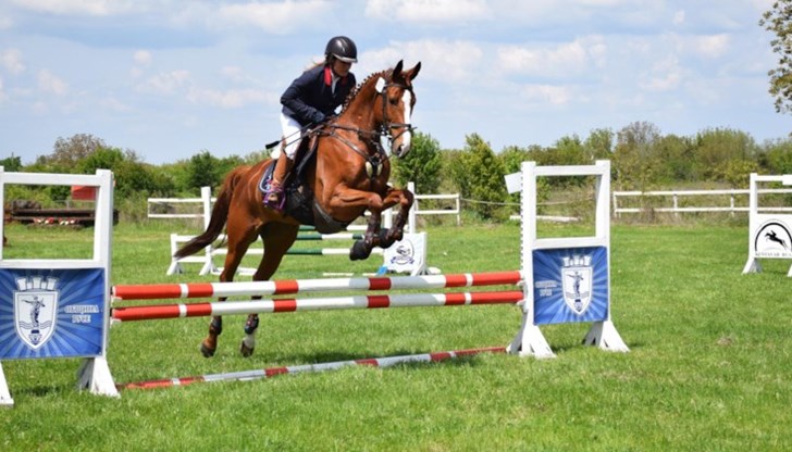Зам.-кметът на Община Русе Магдалина Илиева награди победителите