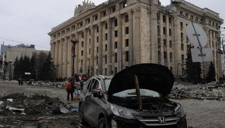 Военното положение и пълната мобилизация на населението в Украйна се удължават с още 90 дни Военното положение и пълната мобилизация на населението в Украйна се удължават с още 90 дни