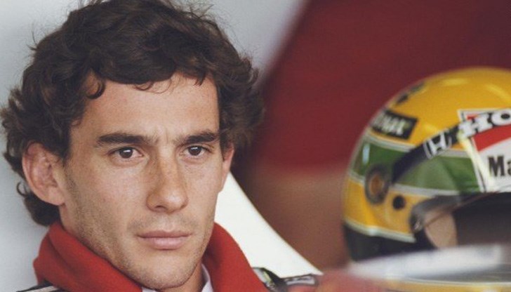 На погребението му се стичат повече от един милион души