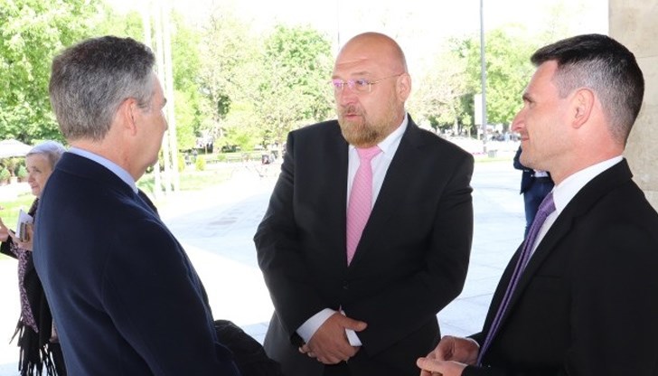 Областният управител изтъкна възможностите за инвестиции в региона