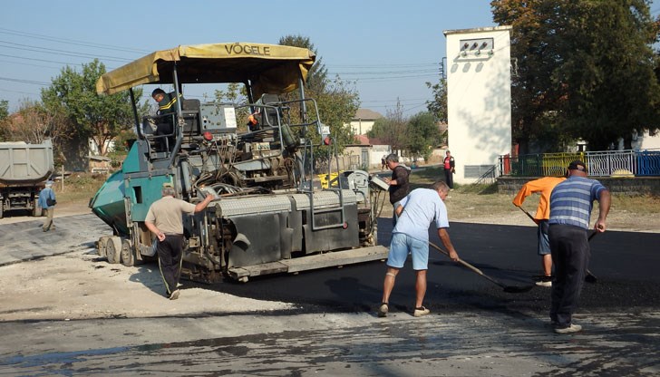 От Община Русе призовават шофьорите и пешеходците да се движат с повишено внимание
