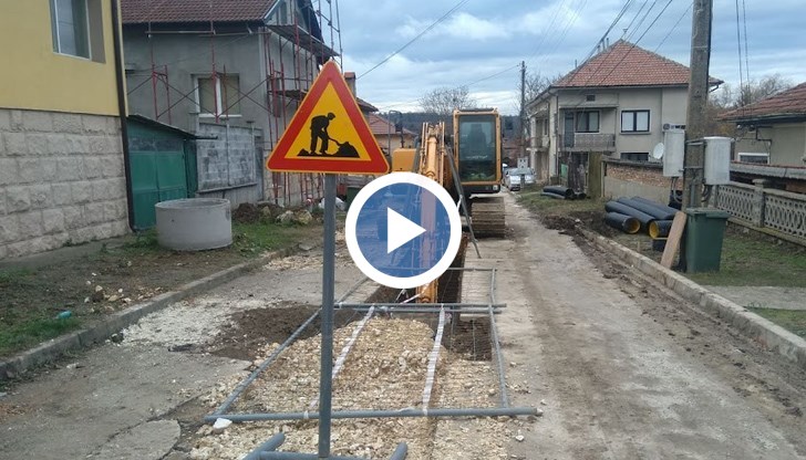 Жителите на два квартала се оплакват от прах и невъзможност за предвижване