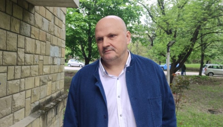 Нов здравен модел ли?! 3 месеца чакам разрешение да купим два ехографа със собствени средства Нов здравен модел ли?! 3 месеца чакам разрешение да купим два ехографа със собствени средства