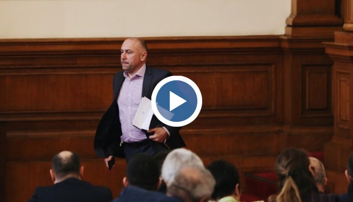 Според Тошко Йорданов финансовият министър се опитва да действа като самодържец