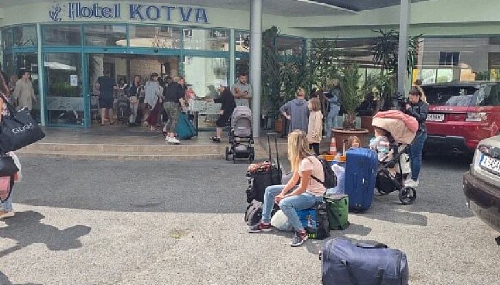 Само за два дни процентът на желаещи от хотелите, които и в момента са подслонили хора с временна закрила, нарасна от 30% на 50% Само за два дни процентът на желаещи от хотелите, които и в момента са подслонили хора с временна закрила, нарасна от 30% на 50%