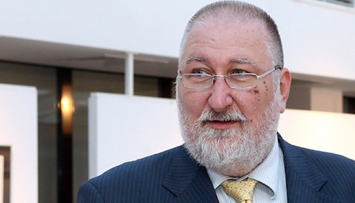 Винаги се е крадяло, но поне едно време се вършеше работа, заяви писателят Винаги се е крадяло, но поне едно време се вършеше работа, заяви писателят