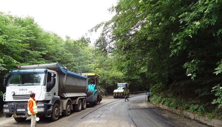 Гроздан Караджов ще иска още 600 млн. лв. от актуализацията на бюджета Гроздан Караджов ще иска още 600 млн. лв. от актуализацията на бюджета