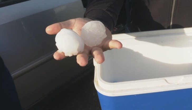 „Беше ад, има убити животни. Аз такова нещо не съм виждал“, казва един от местните мъже