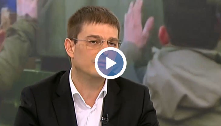 Нинова може да върне Народния съд и да го представи като съдебна реформа, смята той