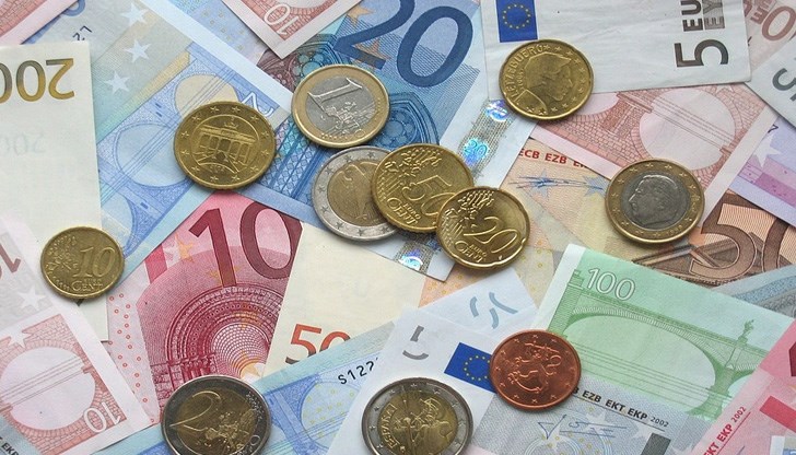 Коментар на проф. Гарабед Минасян и Георги Кадиев Коментар на проф. Гарабед Минасян и Георги Кадиев