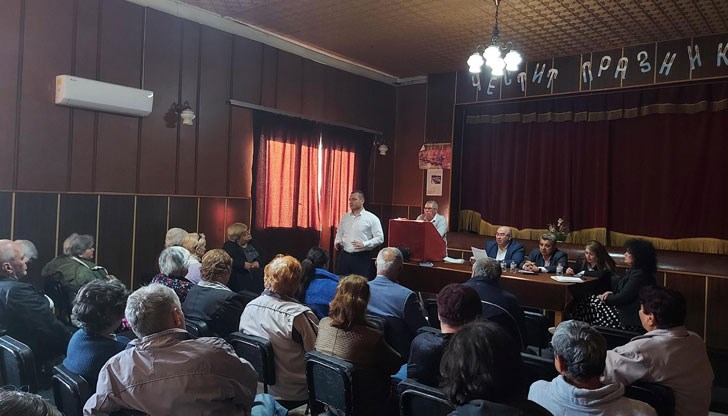 Кметът на Община Русе проведе изнесена приемна в селото