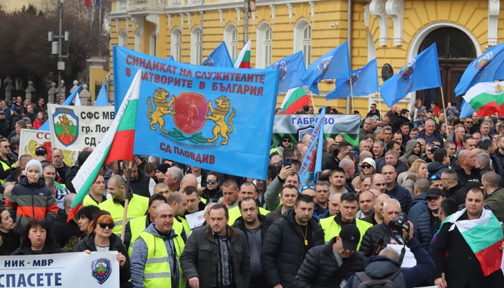 От ръководството на МВР застават зад исканията на синдикатите за повишение на заплатите