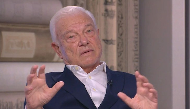 Това не е грешна стъпка, тя има и пазарен елемент, заяви още бизнесменът