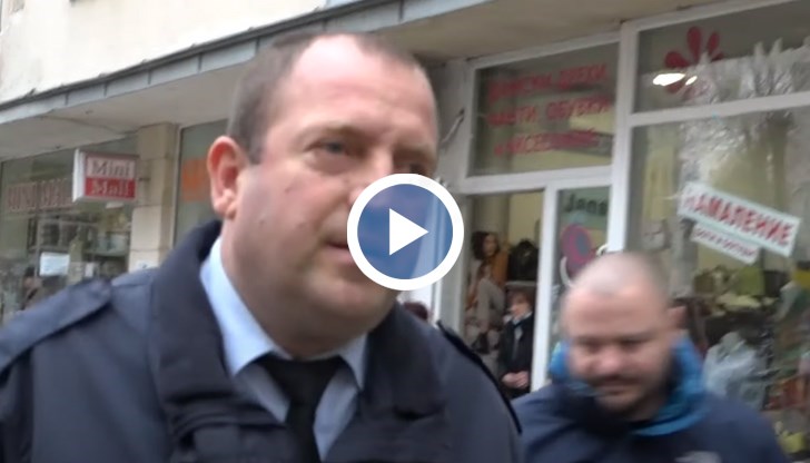 Бившият шеф на „Пътна полиция“ за страната е управлявал автомобил с незаконна шофьорска книжка