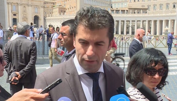 Той изтъкна значението на диалога му с премиера на РСМ Димитър Ковачевски да продължи