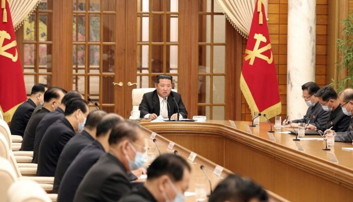 Ким Чен Ун обяви локдаун в цялата страна