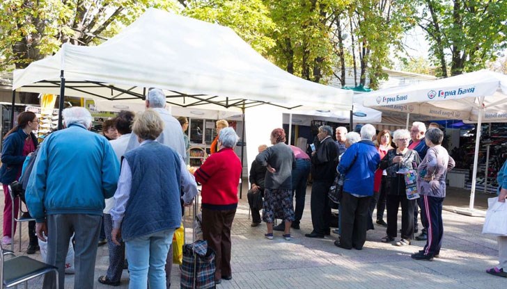 Подаряват ябълка на всеки, който е обърнал внимание на здравето си
